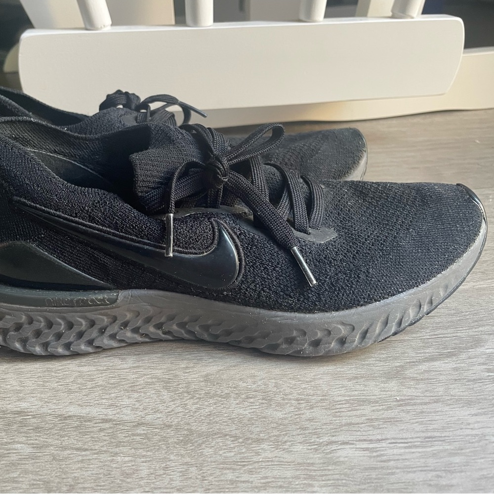Nike black epic react - Picture 3 of 5